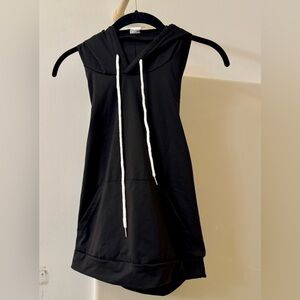NWOT Sleeveless/Backless Hoodie. Black w/ White Drawstrings. Med